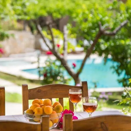 5 Yatak Odali Villa Kaş